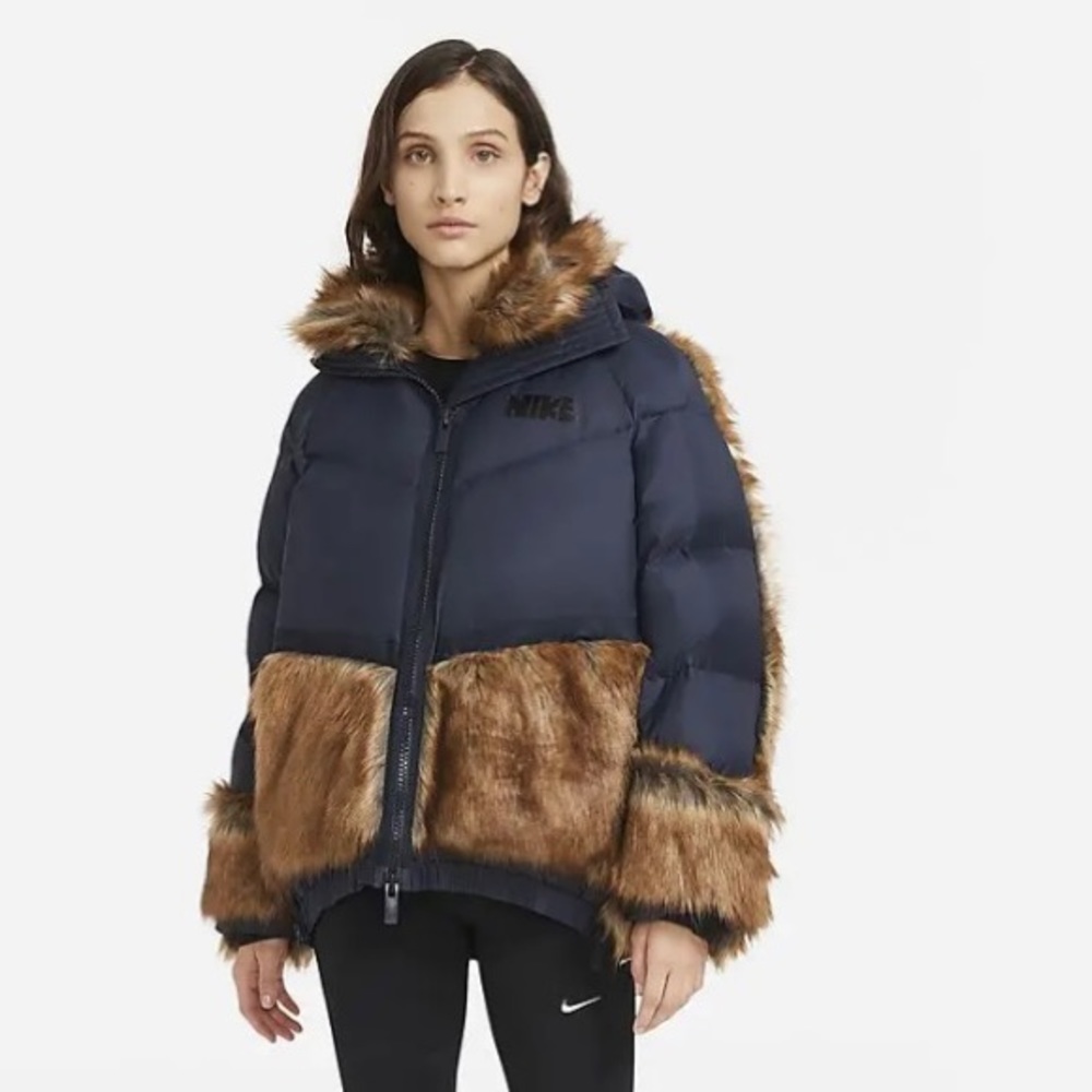 Nike x Sacai NRG Down Parka - absolutely stunning! Color; Dark Obsidian …